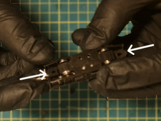 Retirer les accouplements du châssis Kato 109