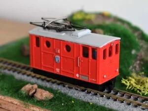 Locomotive HE 2/2 SPB N°16