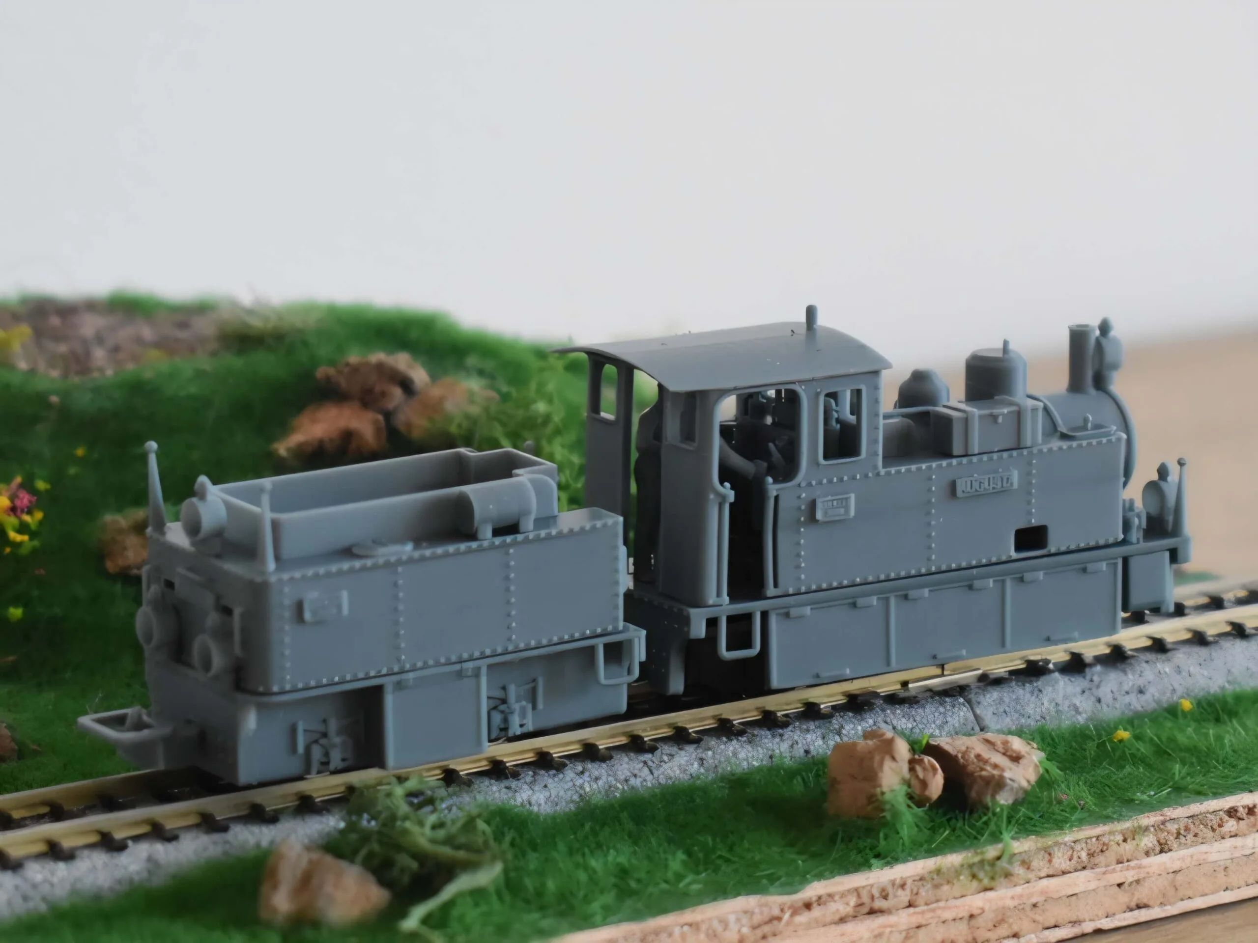 Trois quarts arrière de la Couillet Augusta montrant le tender sur roulements 9 mm